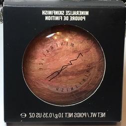 BNIB MAC *NORTHERN LIGHT* Mineralize Skinfinish ~FLASHTRONIC