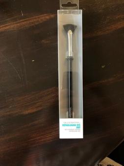 Fan Brush
